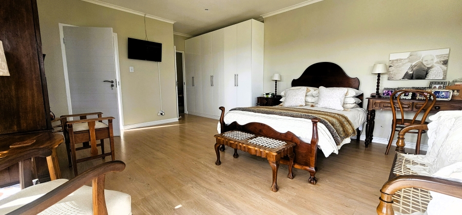 3 Bedroom Property for Sale in Myburgh Park Western Cape